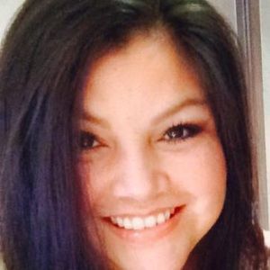 Meet your Posher, Roxanna